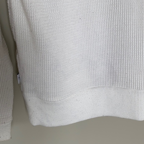 Aritzia Crewneck [White] - Picture 5 of 7